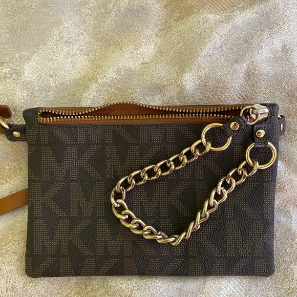 MICHAEL KORS Brown Belt Bag with Chain Small - Picture 8 of 8